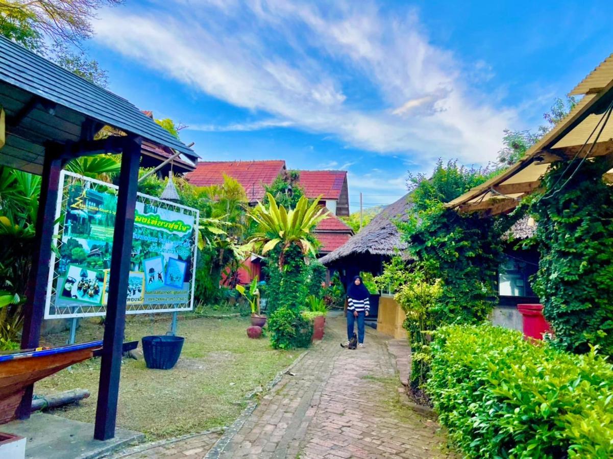 班恩兰塔温泉度假酒店 Ko Lanta 外观 照片